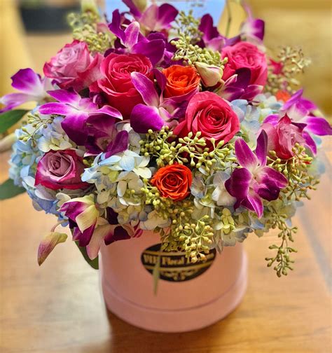 luxury floral delivery las vegas.